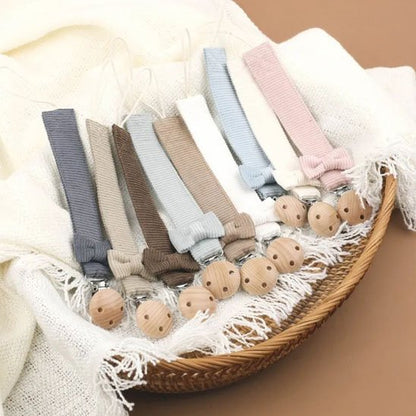 Attache tetine petit papion