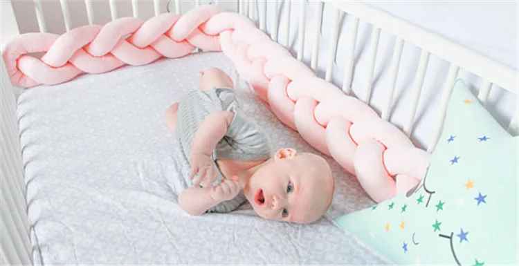 tresse de lit rose